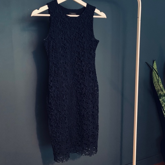 Twenty Webbed Crochet Bodycon Dress - Picture 5 of 7